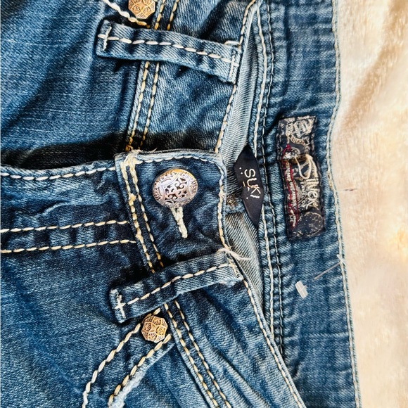 Silver Jeans Dark Blue Flare Women's Jeans - Picture 2 of 8